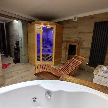 Quadrifoglio Villa *