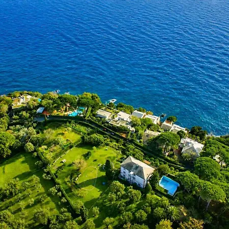 Quadrifoglio Villa *